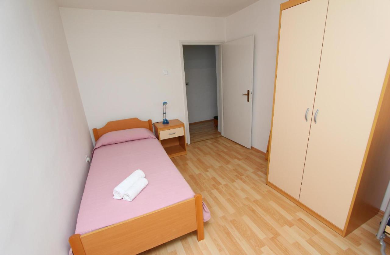 Apartment Maestral Ровінь Екстер'єр фото